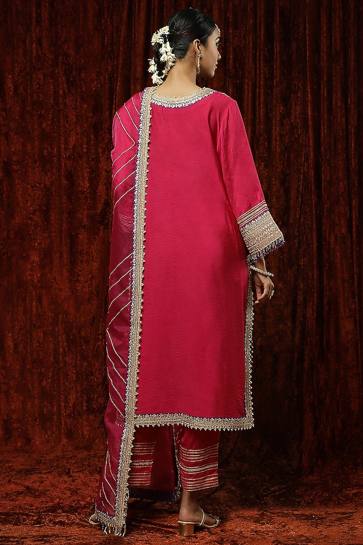 Rani Pink Silk Chanderi Embroidered Kurta Set by Shikhar Sharma at Pernia's Pop Up Shop
