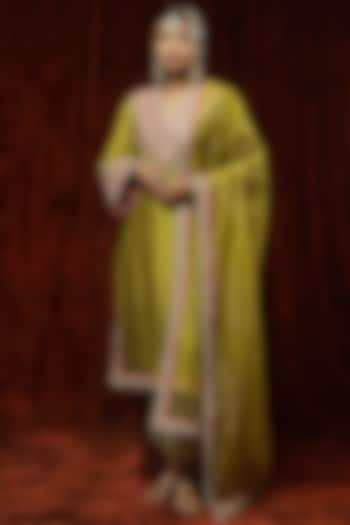 Lemon Green Silk Chanderi Embroidered Kurta Set by Shikhar Sharma at Pernia's Pop Up Shop