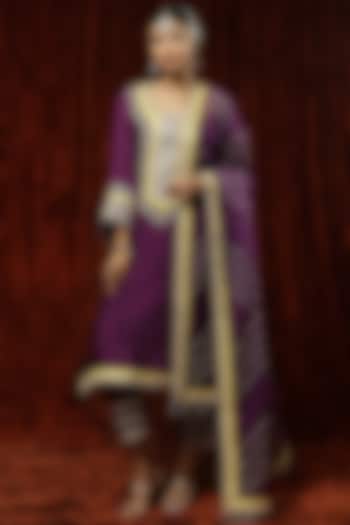 Purple Silk Chanderi Embroidered Kurta Set by Shikhar Sharma at Pernia's Pop Up Shop