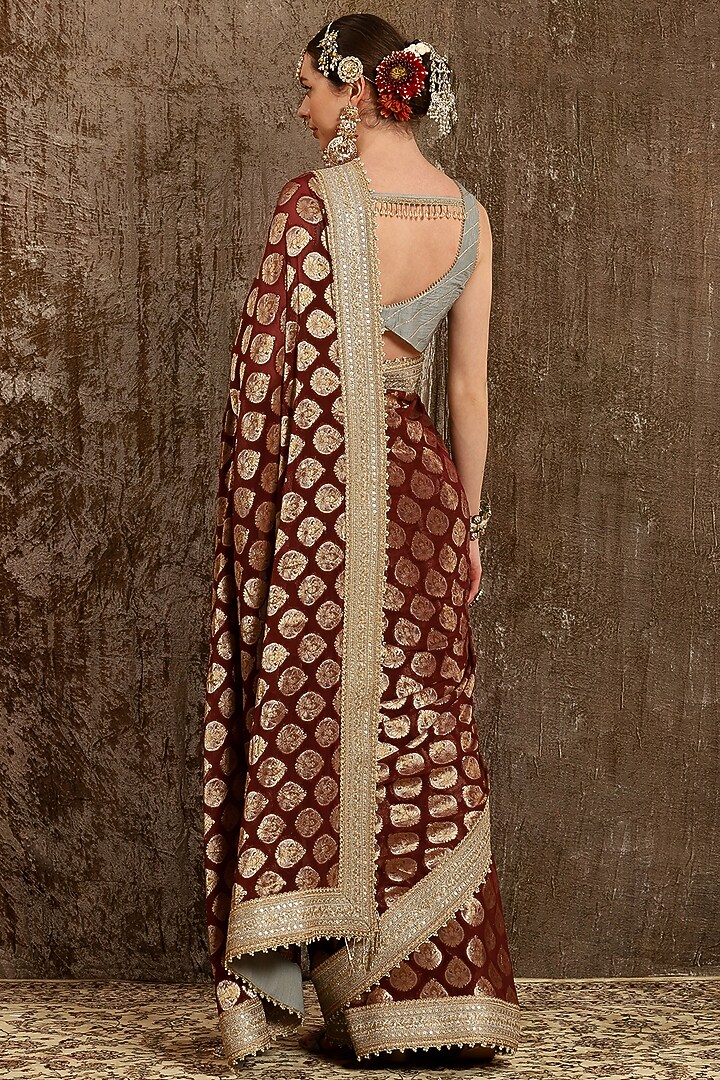Maroon Embroidered Wedding Saree Set by Shikhar Sharma at Pernia's Pop Up Shop