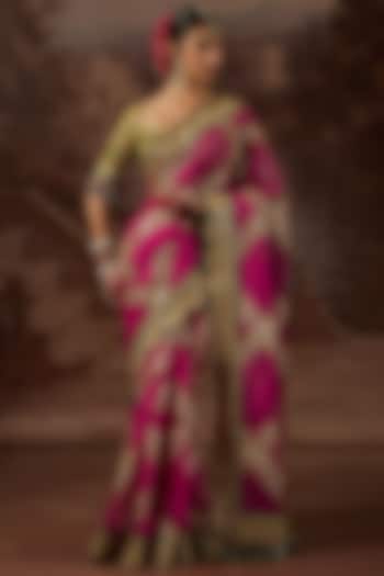 Royal Rani Pink Silk Organza Gota Scalloped Embroidered Wedding Saree Set by Shikhar Sharma at Pernia's Pop Up Shop