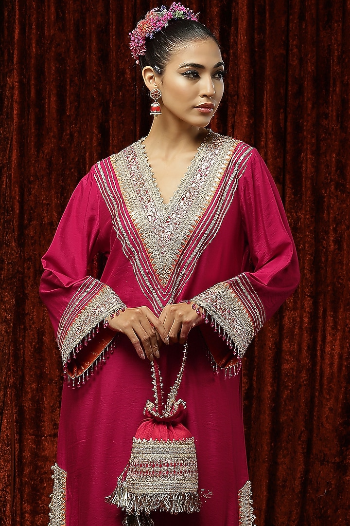 Rani Pink Embroidered Kurta Kaftan by Shikhar Sharma at Pernia's Pop Up Shop