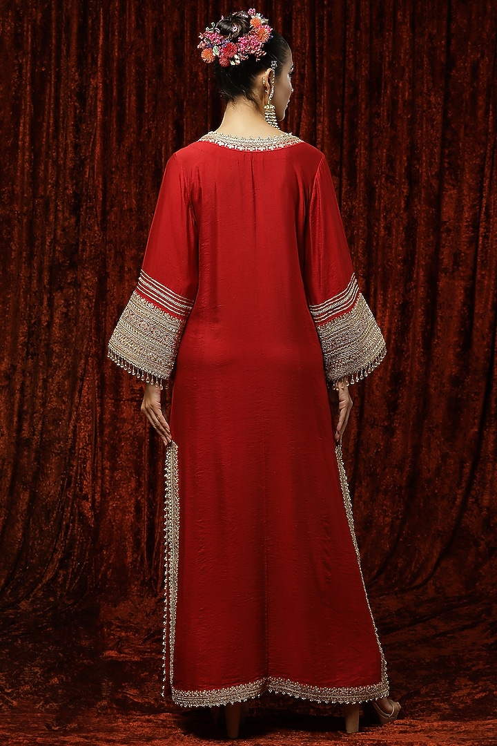 Red Embroidered Kurta Kaftan by Shikhar Sharma at Pernia's Pop Up Shop