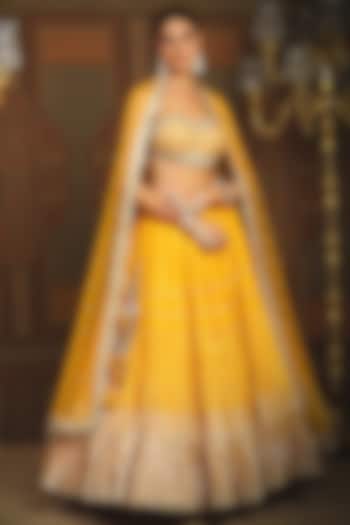 Mango Yellow Cotton Shimmer Chanderi Gota Embellished Crinkle Wedding Lehenga Set by Shikhar Sharma at Pernia's Pop Up Shop