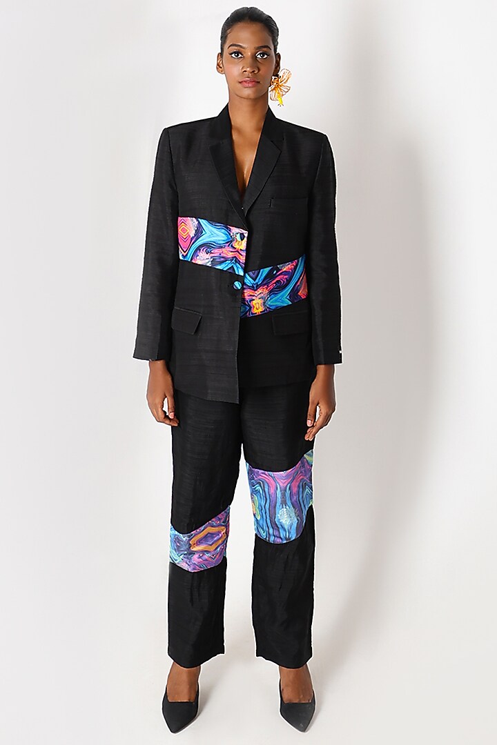 Black Pure Silk Printed Blazer Set by Shriya Singhi at Pernia's Pop Up Shop