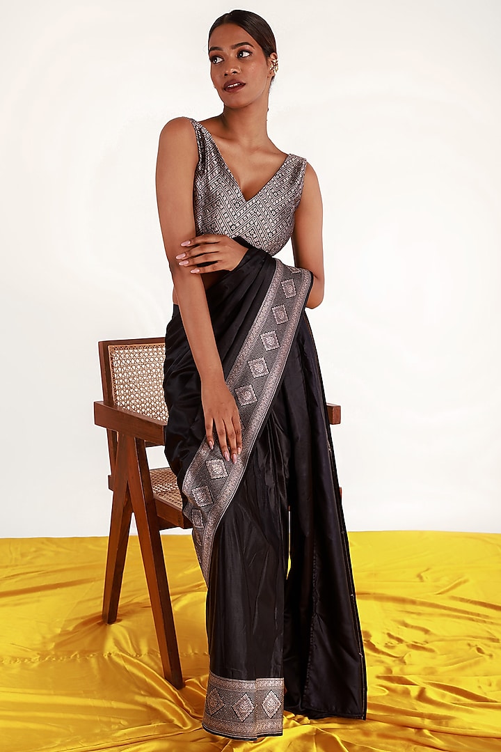 Black Silk Pre-Stitched Saree Set by Shriya Singhi