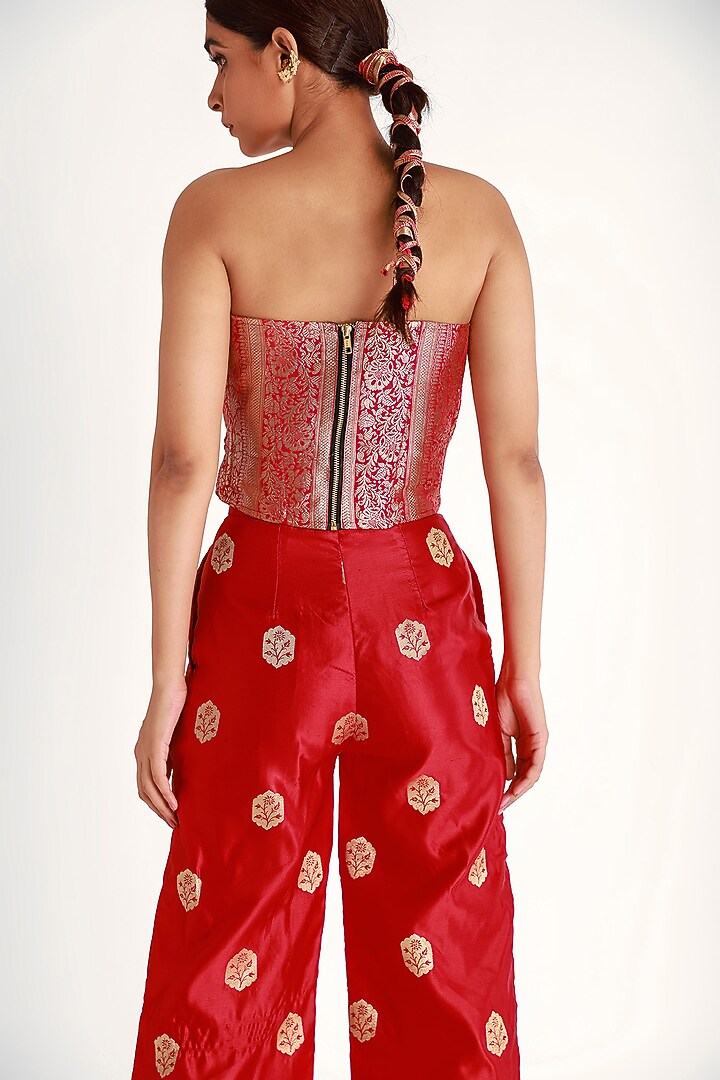 Red Mashru Silk Co-Ord Set by Shriya Singhi at Pernia's Pop Up Shop