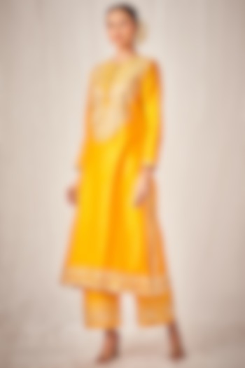 Yellow Pure Chanderi Silk Embroidered Kurta by Gulabo By Abu Sandeep at Pernia's Pop Up Shop