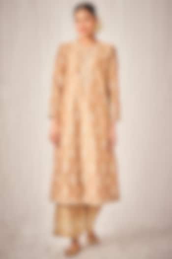 Antique Gold Chanderi Silk Embroidered A-Line Kurta by Gulabo By Abu Sandeep at Pernia's Pop Up Shop