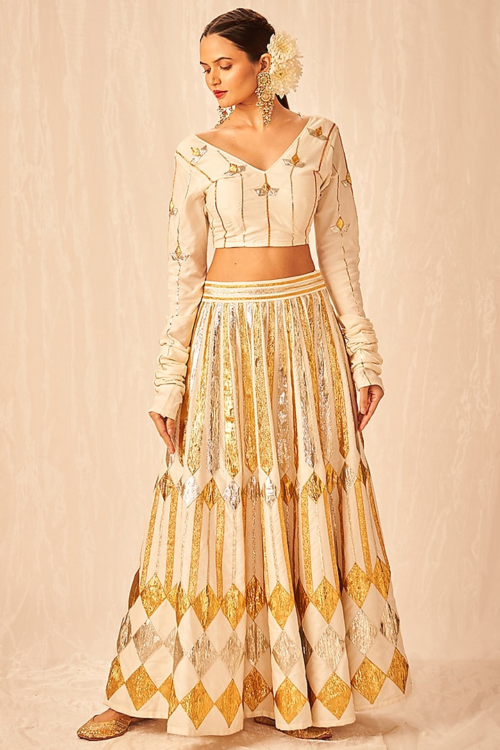 Off-White Cotton Silk Embroidered Skirt by Gulabo By Abu Sandeep