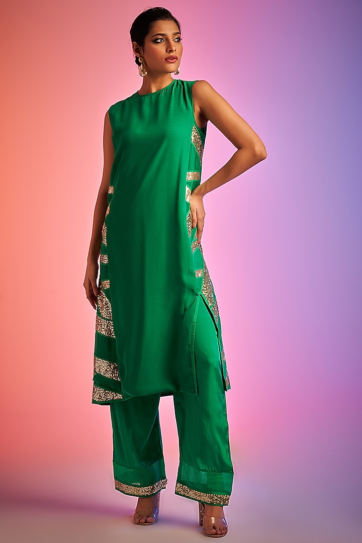 Green Georgette Embroidered Kurta by Gulabo By Abu Sandeep at Pernia's Pop Up Shop