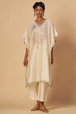 Off-White Chanderi Kaftan by Gulabo By Abu Sandeep