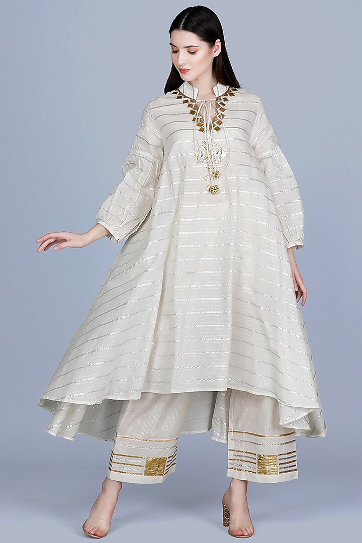 Off-White Embroidered Oversized Tunic by Gulabo By Abu Sandeep at Pernia's Pop Up Shop