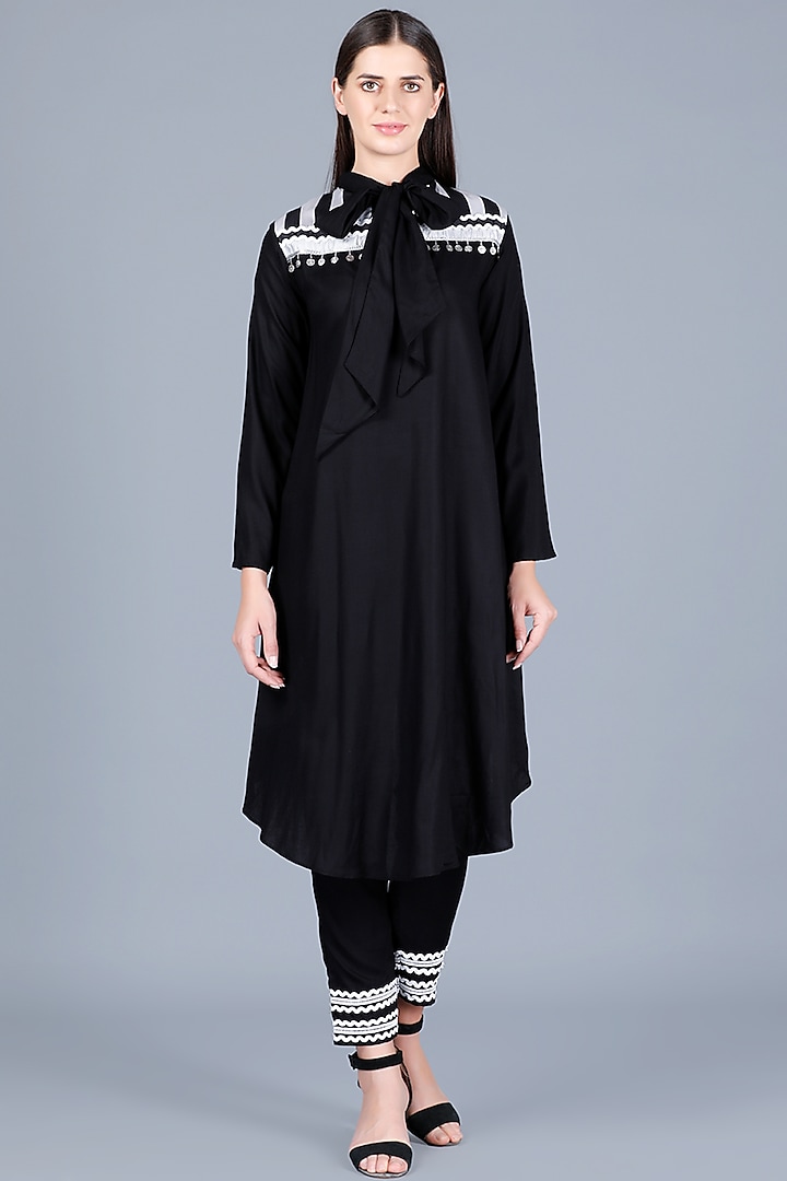 Black Coin Embroidered Tunic by Gulabo By Abu Sandeep
