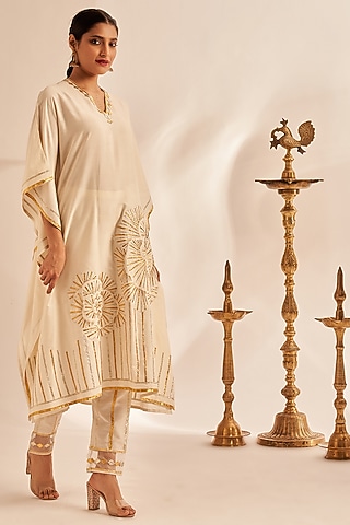 Off-White Chanderi Silk Embroidered Pencil Pants by Gulabo By Abu Sandeep
