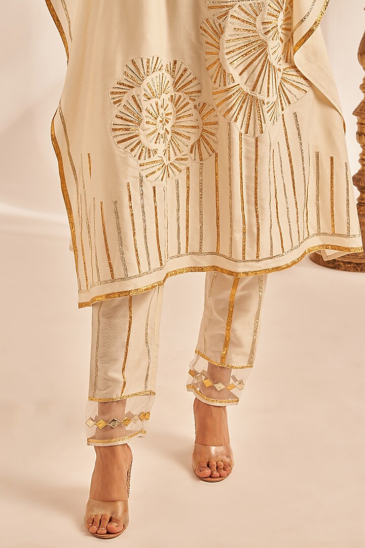 Off-White Chanderi Silk Embroidered Pencil Pants by Gulabo By Abu Sandeep at Pernia's Pop Up Shop