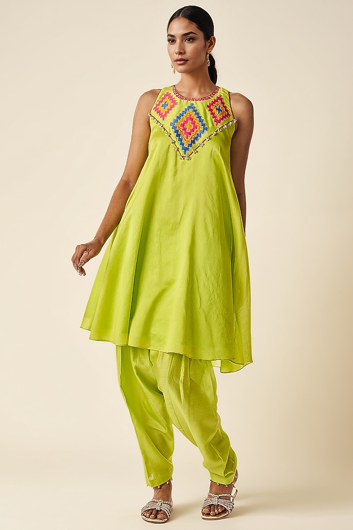 Lime Green Chanderi Ikat Applique Sleeveless Kurta by Gulabo By Abu Sandeep at Pernia's Pop Up Shop