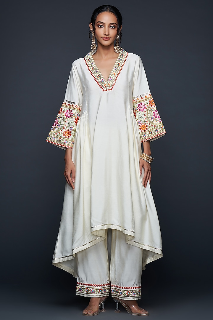 Off-White Viscose Chanderi Silk Gathered Tunic by Gulabo By Abu Sandeep at Pernia's Pop Up Shop