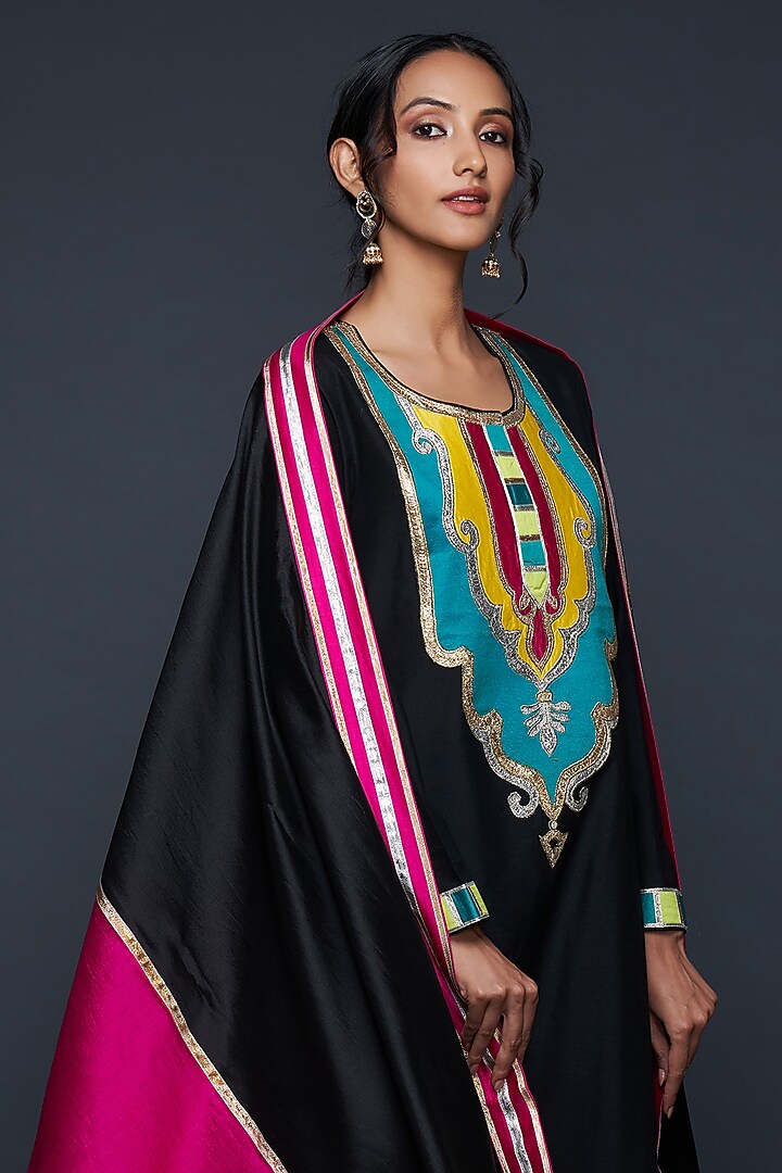 Black Cotton Silk Two Toned Dupatta by Gulabo By Abu Sandeep at Pernia's Pop Up Shop