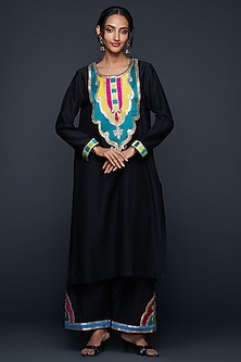 product-color-Black