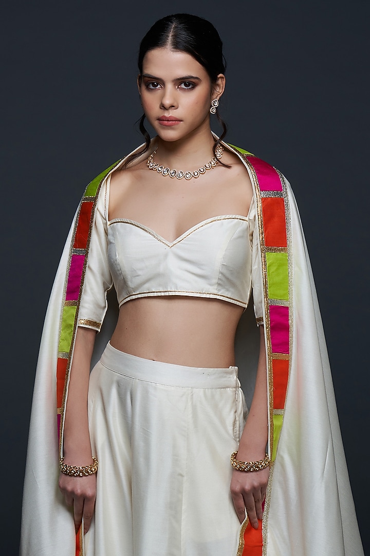 Off-White Cotton Silk Gota Blouse by Gulabo By Abu Sandeep at Pernia's Pop Up Shop