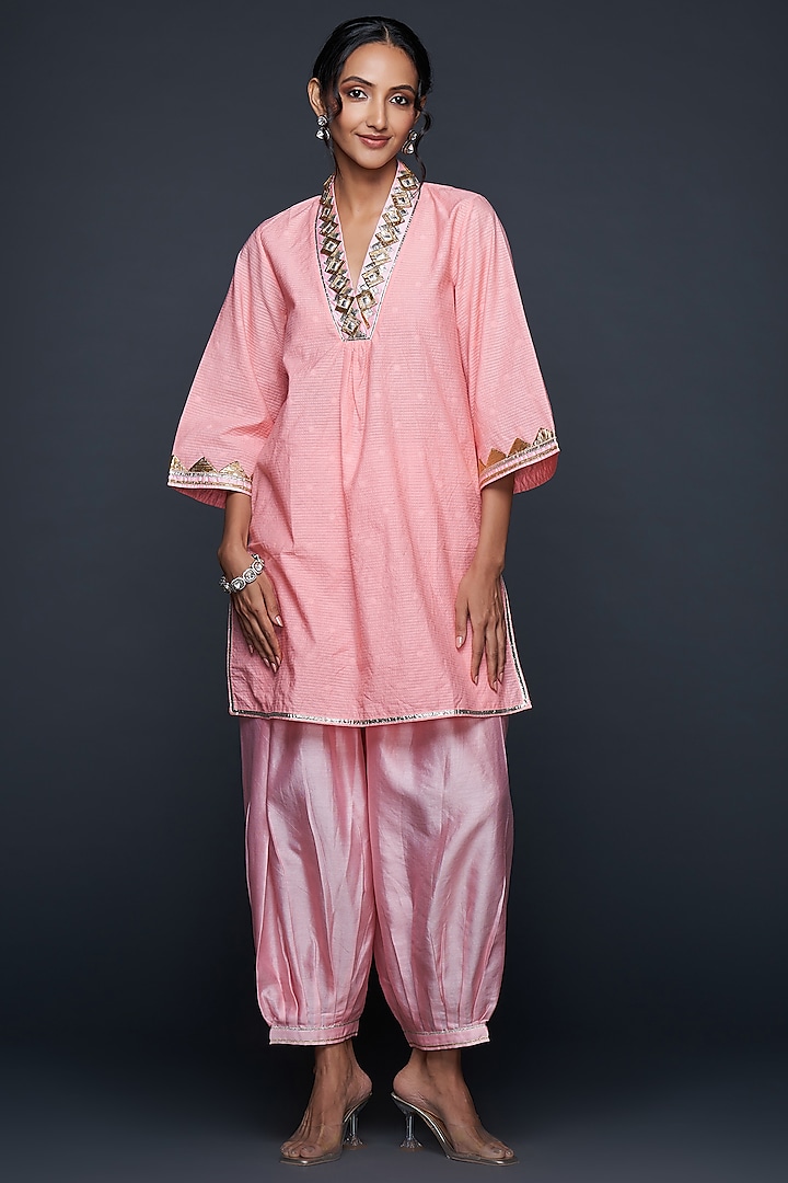Peach Jamdani Salwar Pants by Gulabo By Abu Sandeep at Pernia's Pop Up Shop