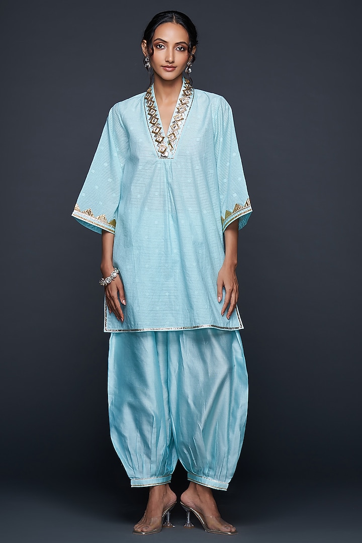 Blue Jamdani Gota Applique Tunic by Gulabo By Abu Sandeep at Pernia's Pop Up Shop
