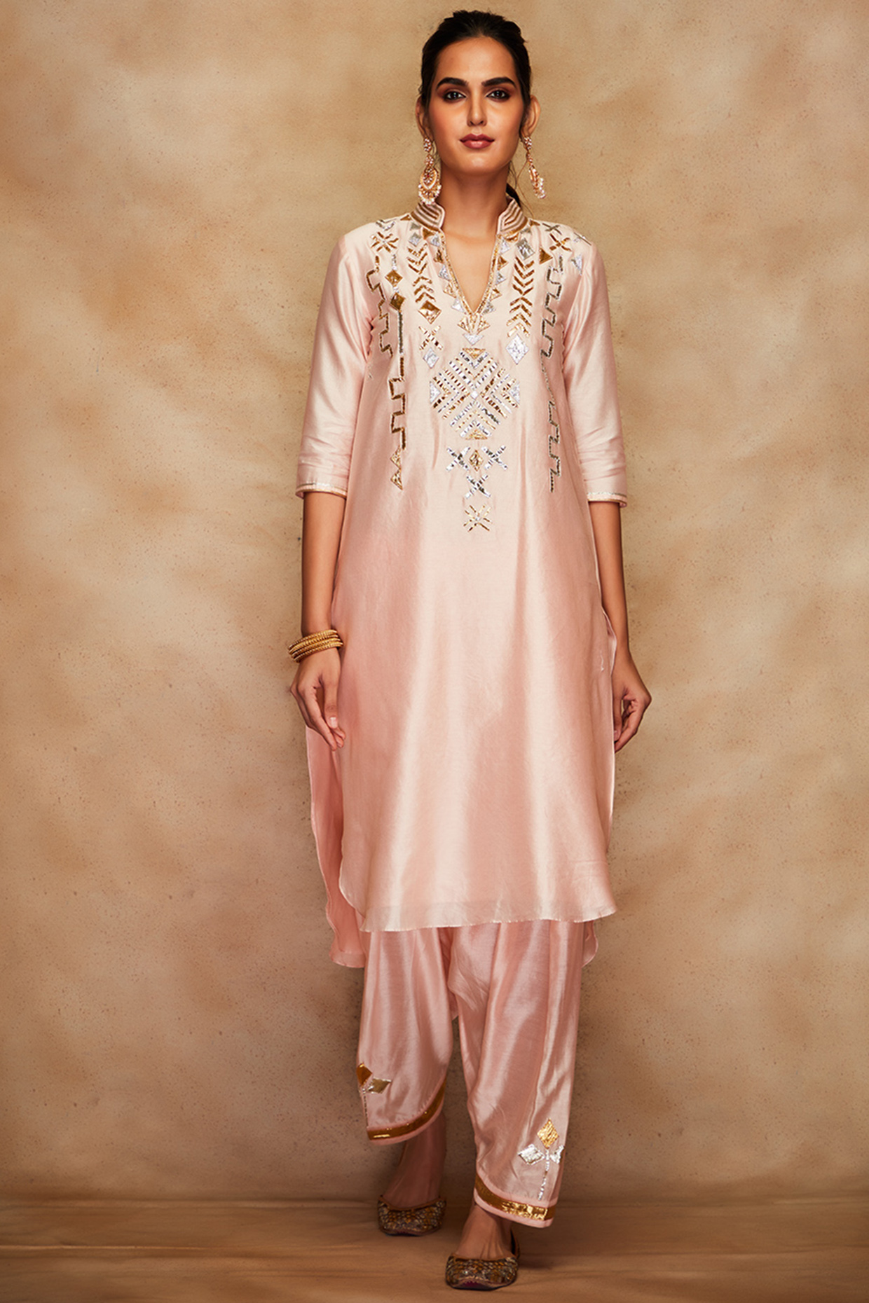 Peach Silk Asymmetric Kurta by Gulabo By Abu Sandeep at Pernia's Pop Up Shop