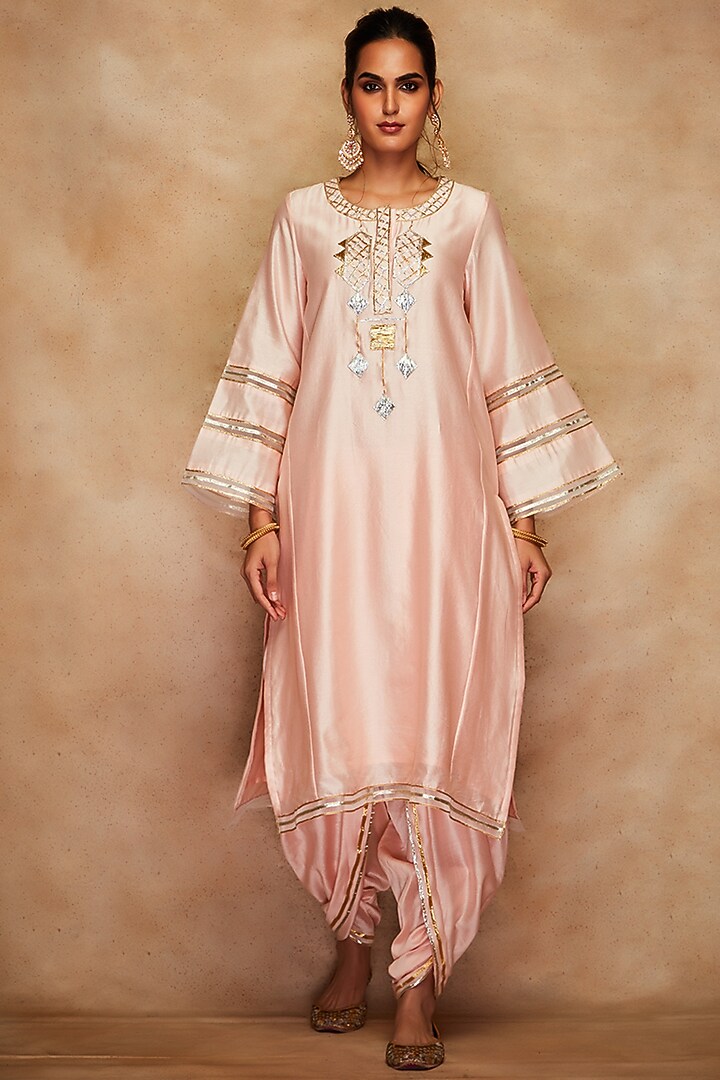 Peach Chanderi Kali Kurta by Gulabo By Abu Sandeep at Pernia's Pop Up Shop