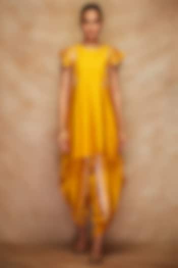 Mustard Chanderi Silk Ruffled Kurta by Gulabo By Abu Sandeep at Pernia's Pop Up Shop