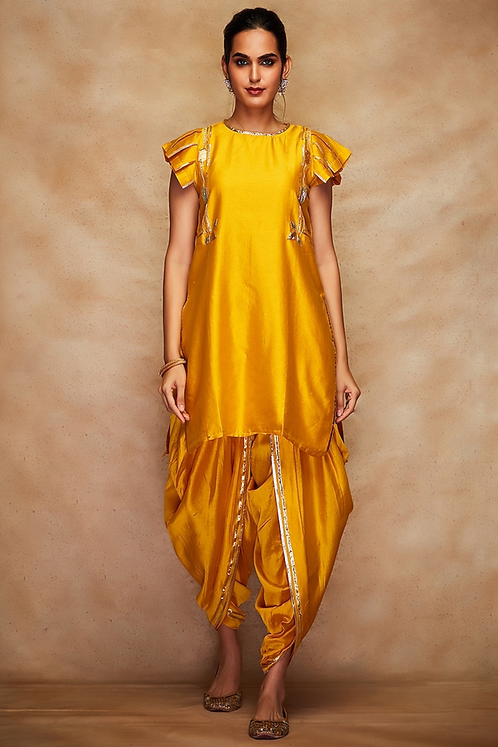 Mustard Chanderi Silk Ruffled Kurta by Gulabo By Abu Sandeep at Pernia's Pop Up Shop