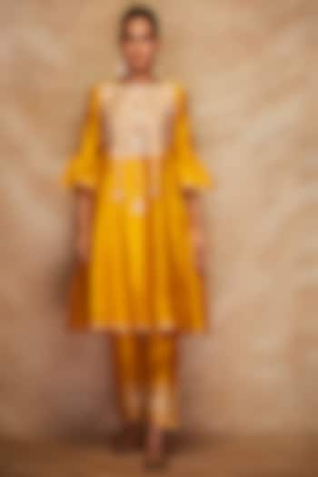 Mustard Chanderi Silk Gathered Kurta by Gulabo By Abu Sandeep at Pernia's Pop Up Shop