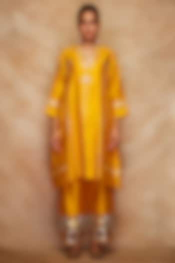 Mustard Chanderi Silk Pants by Gulabo By Abu Sandeep
