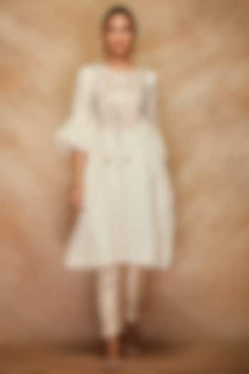 Off-White Pure Chanderi Silk Pencil Pants by Gulabo By Abu Sandeep at Pernia's Pop Up Shop