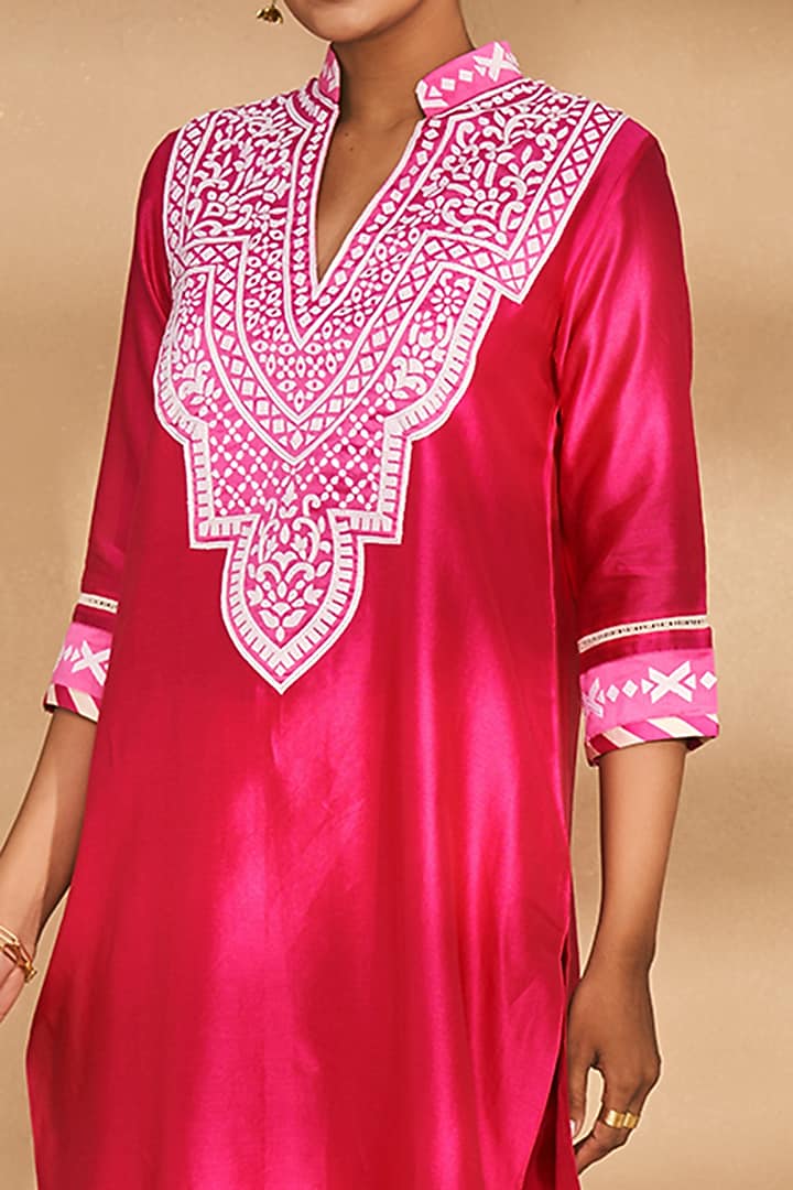 Pink Chanderi Embroidered Collared Kurta by Gulabo By Abu Sandeep at Pernia's Pop Up Shop
