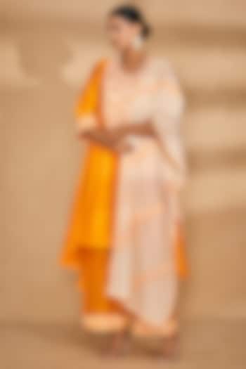 Orange Chanderi Embroidered Stole by Gulabo By Abu Sandeep at Pernia's Pop Up Shop