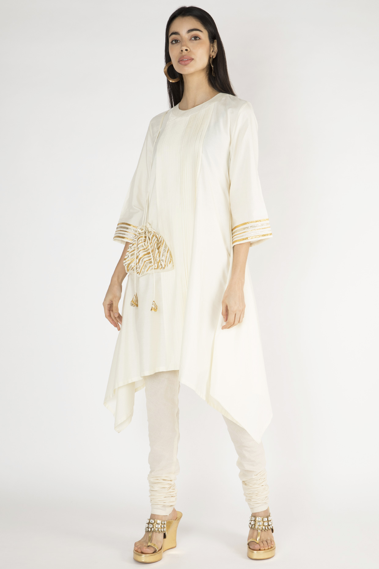 Off White Gota Embellished Tunic by Gulabo By Abu Sandeep at Pernia's Pop Up Shop