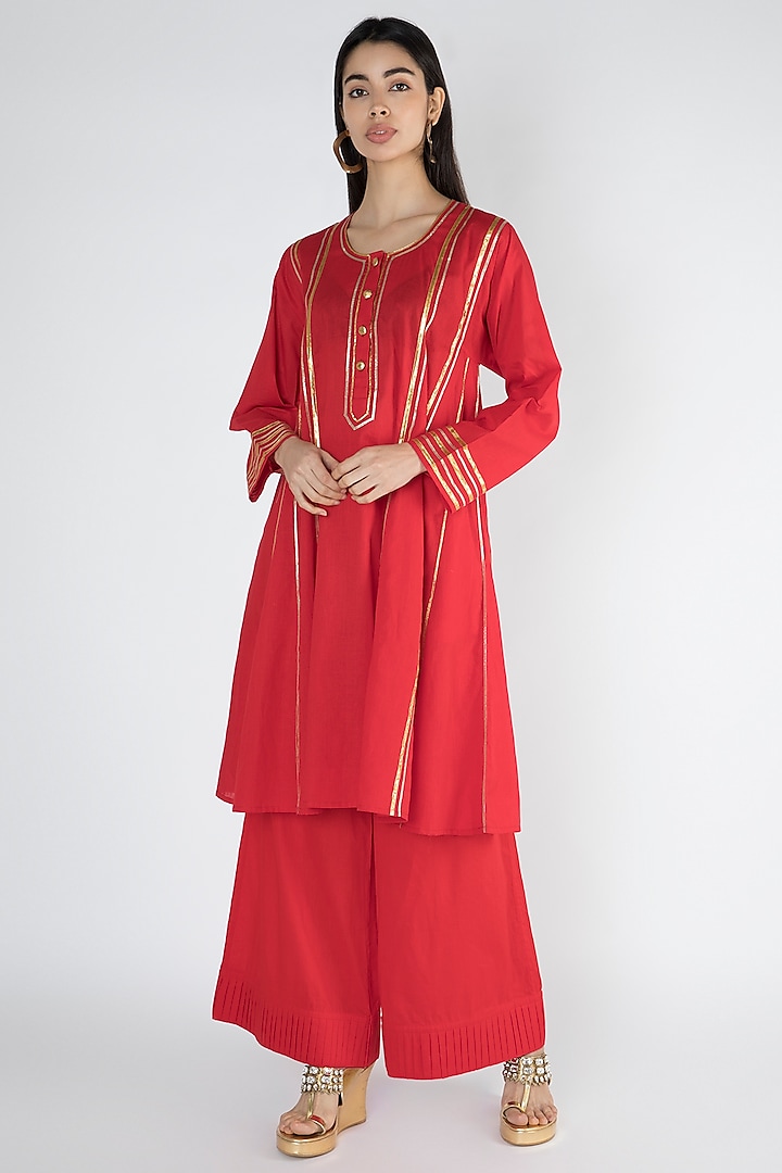 Bright Red Embroidered Kurta by Gulabo By Abu Sandeep