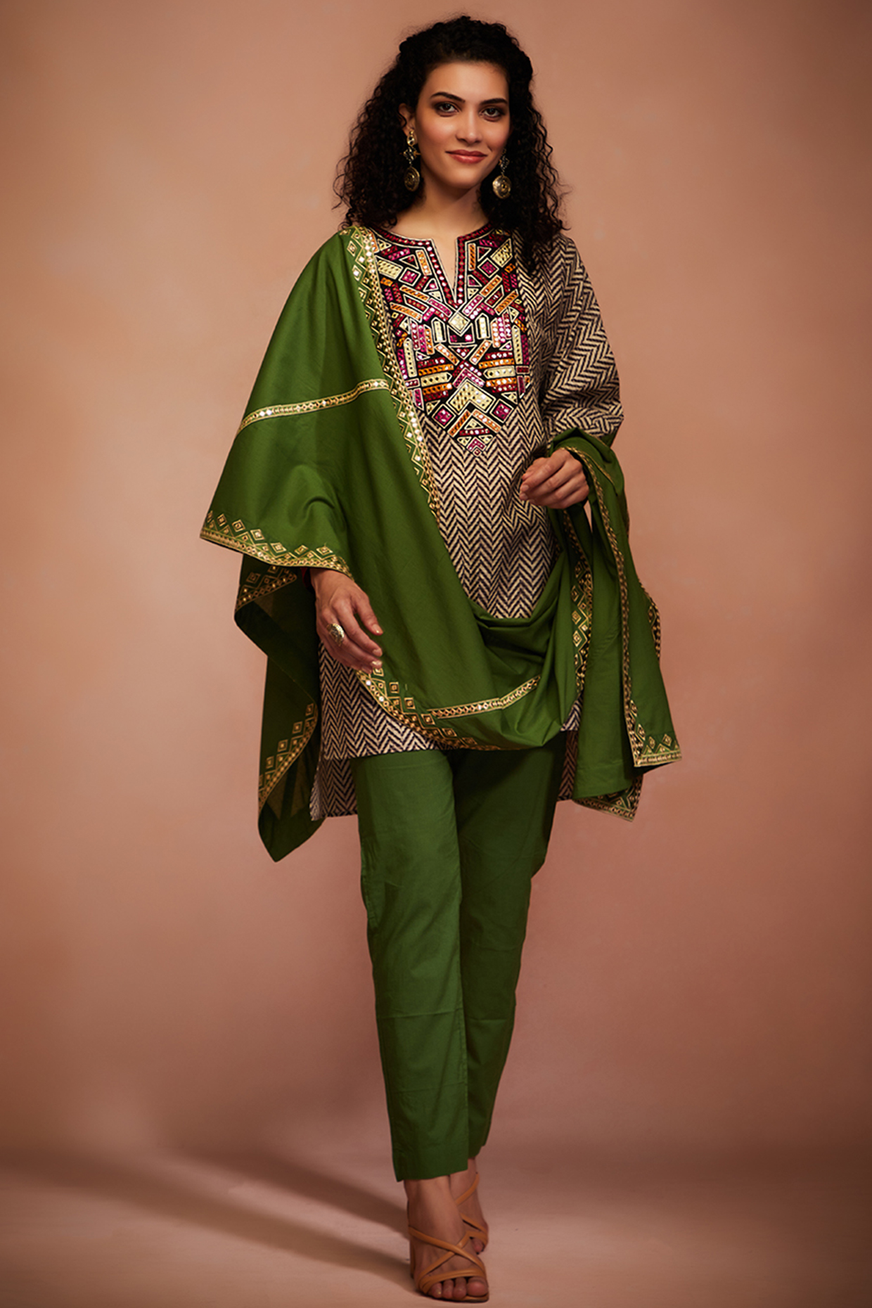 Green Embroidered Stole by Gulabo By Abu Sandeep