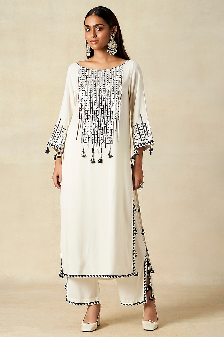 Off-White Rayon A-Line Kurta by Gulabo By Abu Sandeep at Pernia's Pop Up Shop