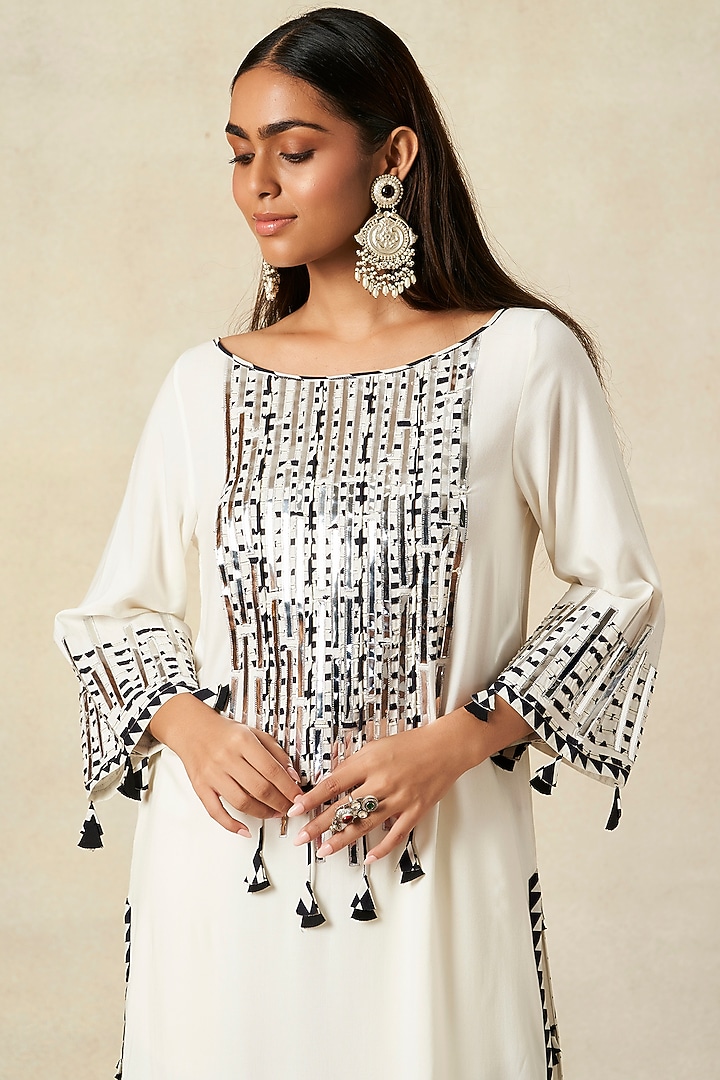 Off-White Rayon A-Line Kurta by Gulabo By Abu Sandeep at Pernia's Pop Up Shop