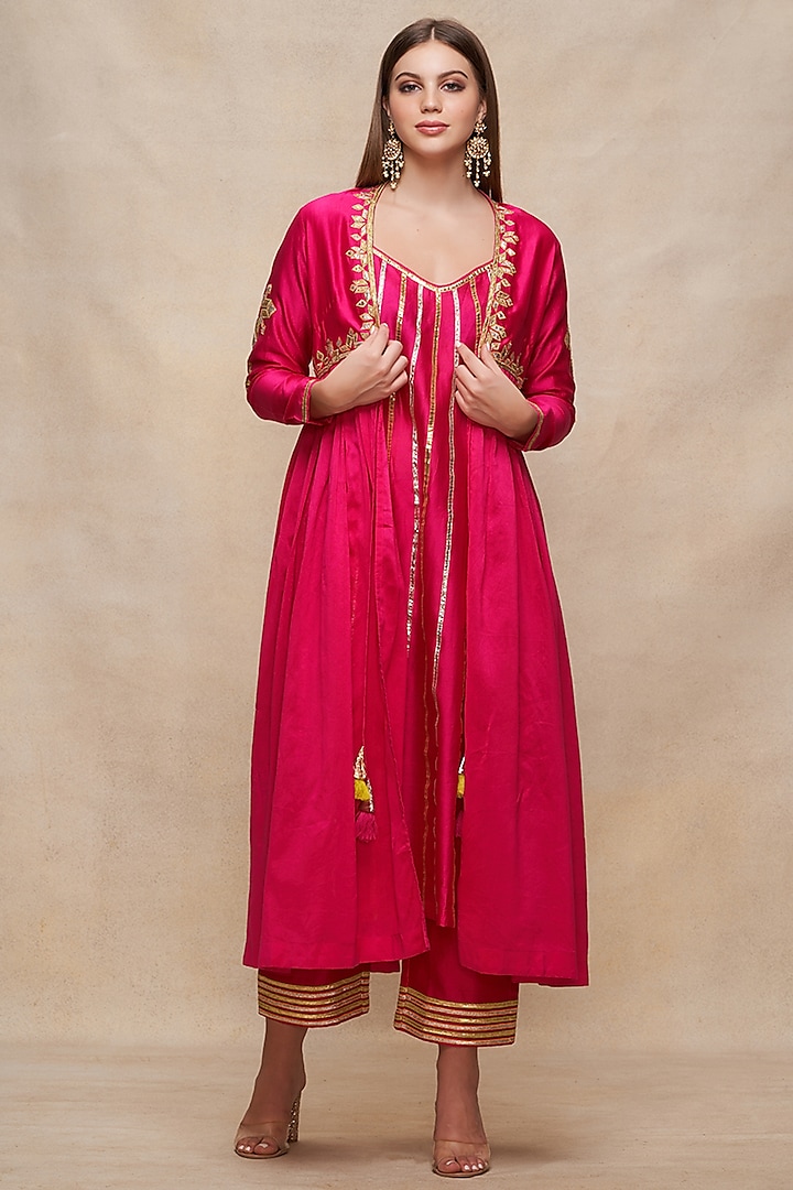 Rani Pink Chanderi Gota Embroidered Straight Pants by Gulabo By Abu Sandeep at Pernia's Pop Up Shop