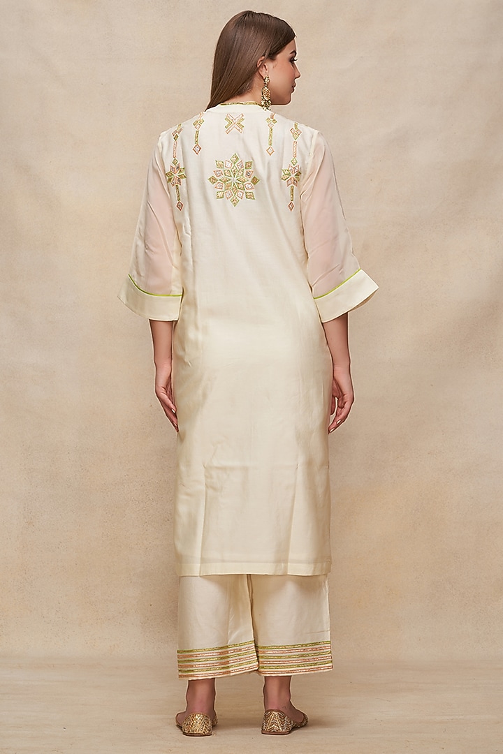 Off-White Chanderi Gota Embroidered Straight Pants by Gulabo By Abu Sandeep at Pernia's Pop Up Shop