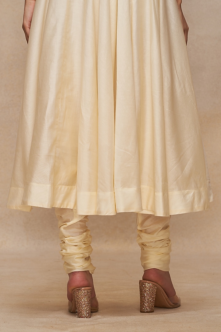 Off-White Chanderi Churidar Pants by Gulabo By Abu Sandeep at Pernia's Pop Up Shop