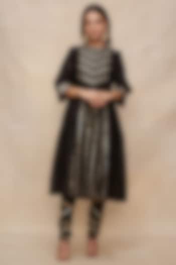 Black Chanderi Gota Work Pleated Kurta by Gulabo By Abu Sandeep at Pernia's Pop Up Shop