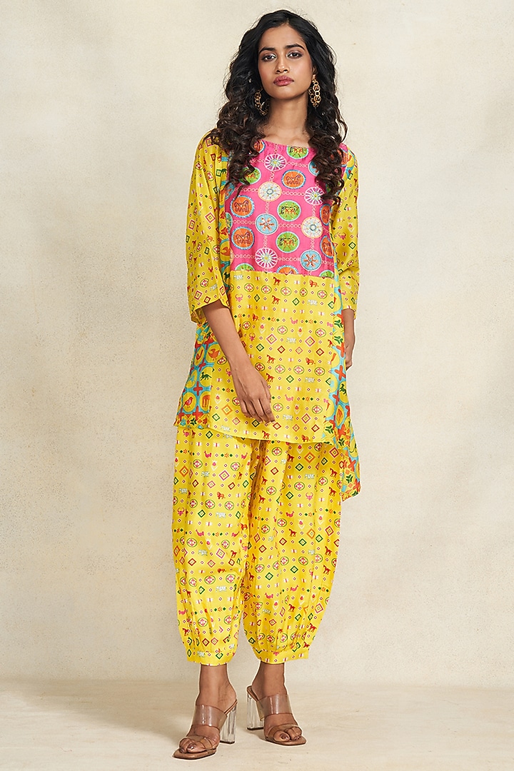 Yellow Chanderi Sequins Embroidered Kurta by Gulabo By Abu Sandeep at Pernia's Pop Up Shop