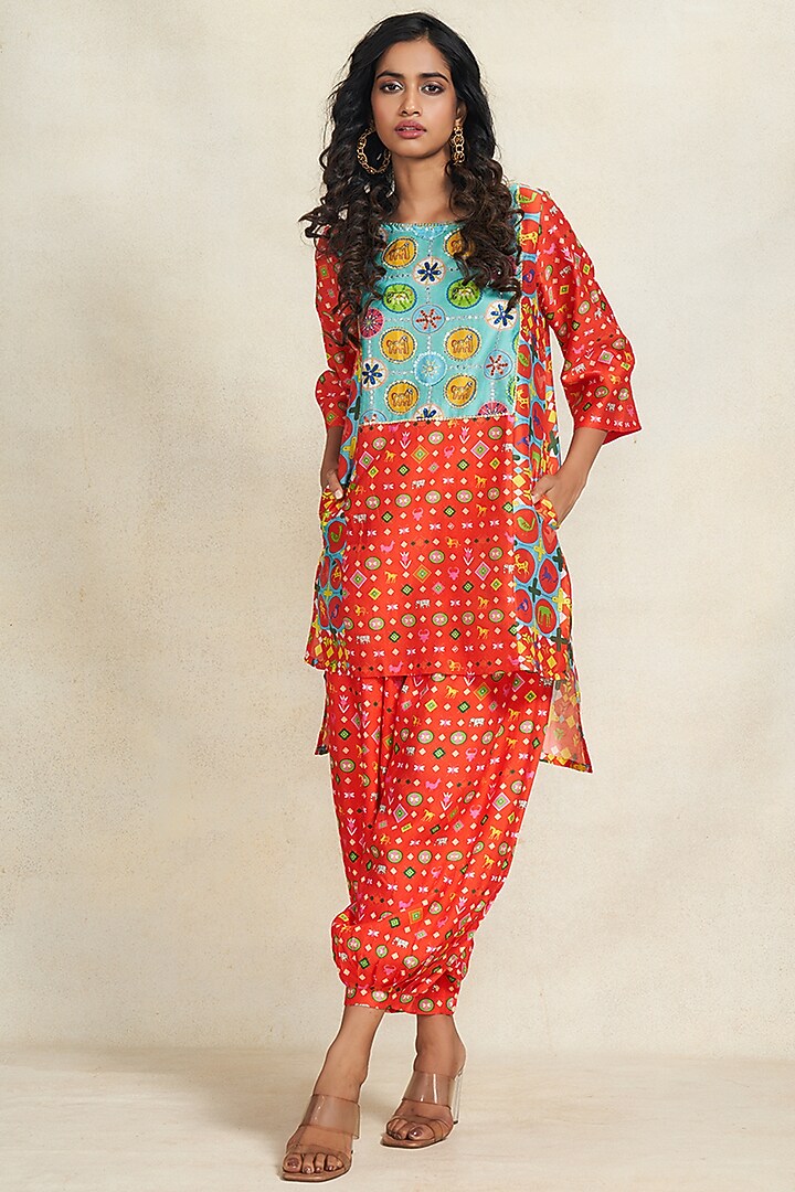 Red Chanderi Sequins Embroidered Kurta by Gulabo By Abu Sandeep at Pernia's Pop Up Shop