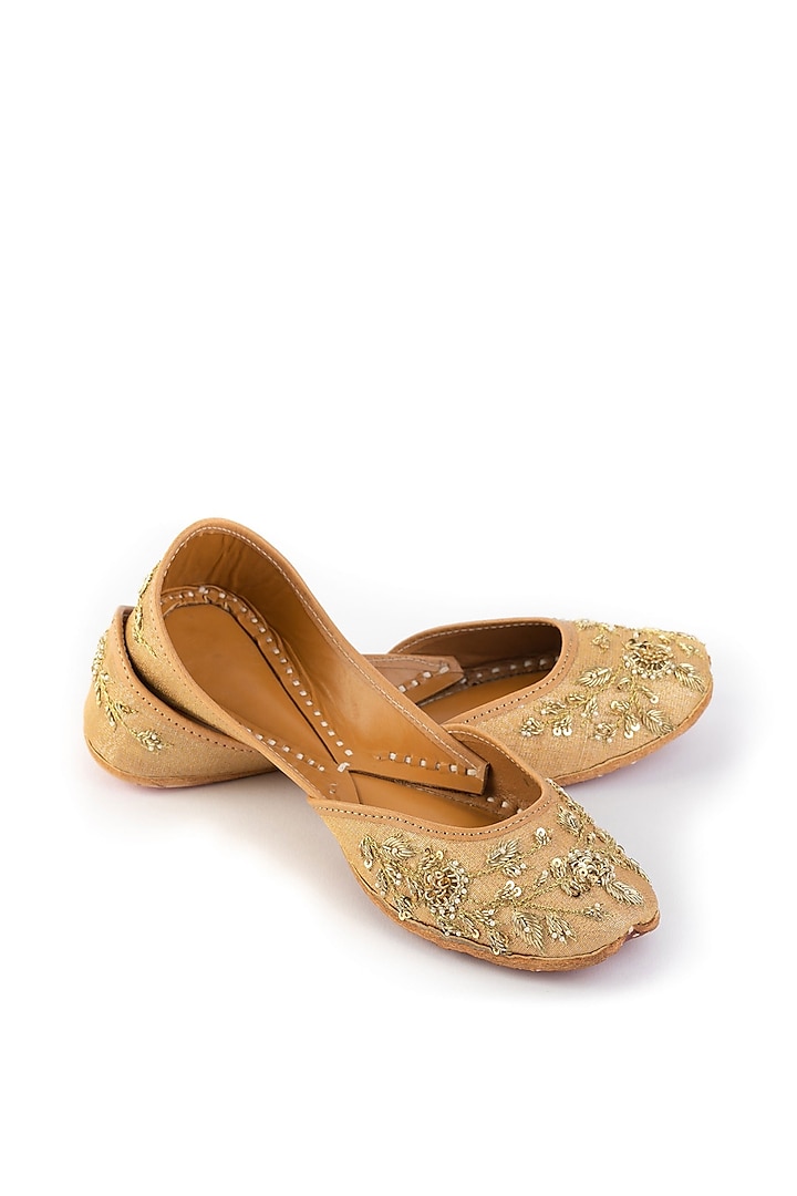 Gold Leather Brocade Embroidered Juttis by Shilpsutra at Pernia's Pop Up Shop