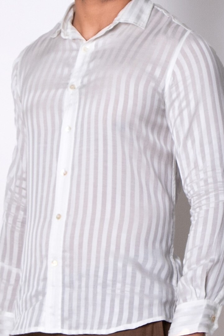 White Organic Banana Party Wear Shirt by Sepia Stories Men at Pernia's Pop Up Shop