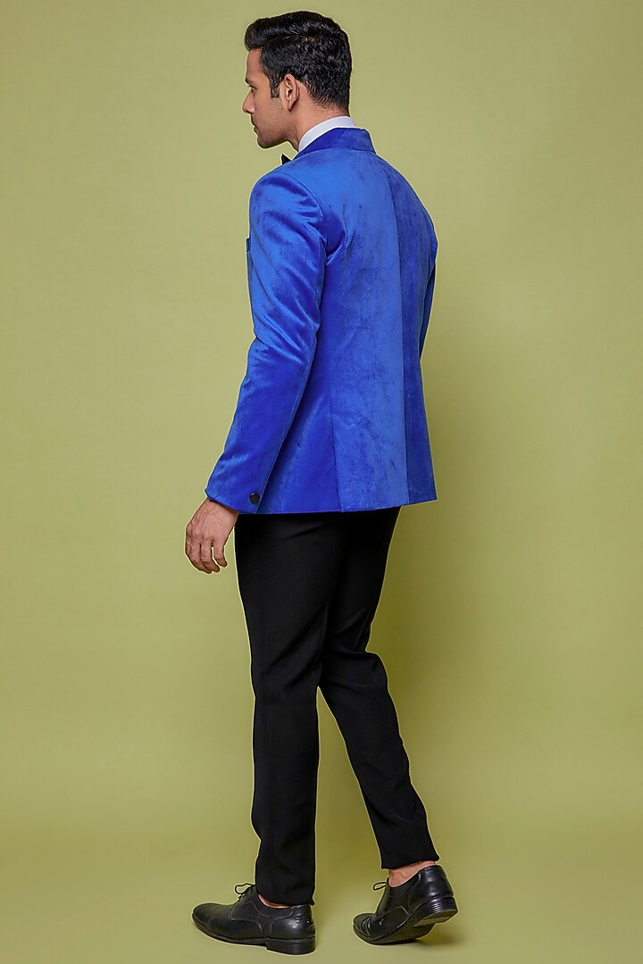 Buy SVEN SUITS Electric Blue Velvet Tuxedo Set at 2023